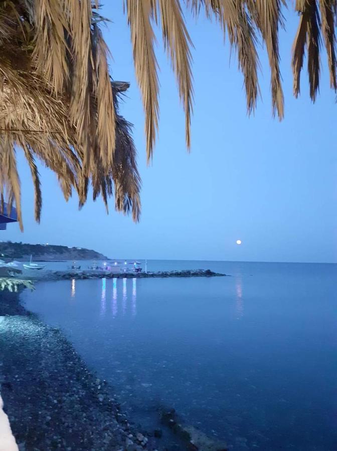Giant Woman Apartment Tsoutsouros (Crete)